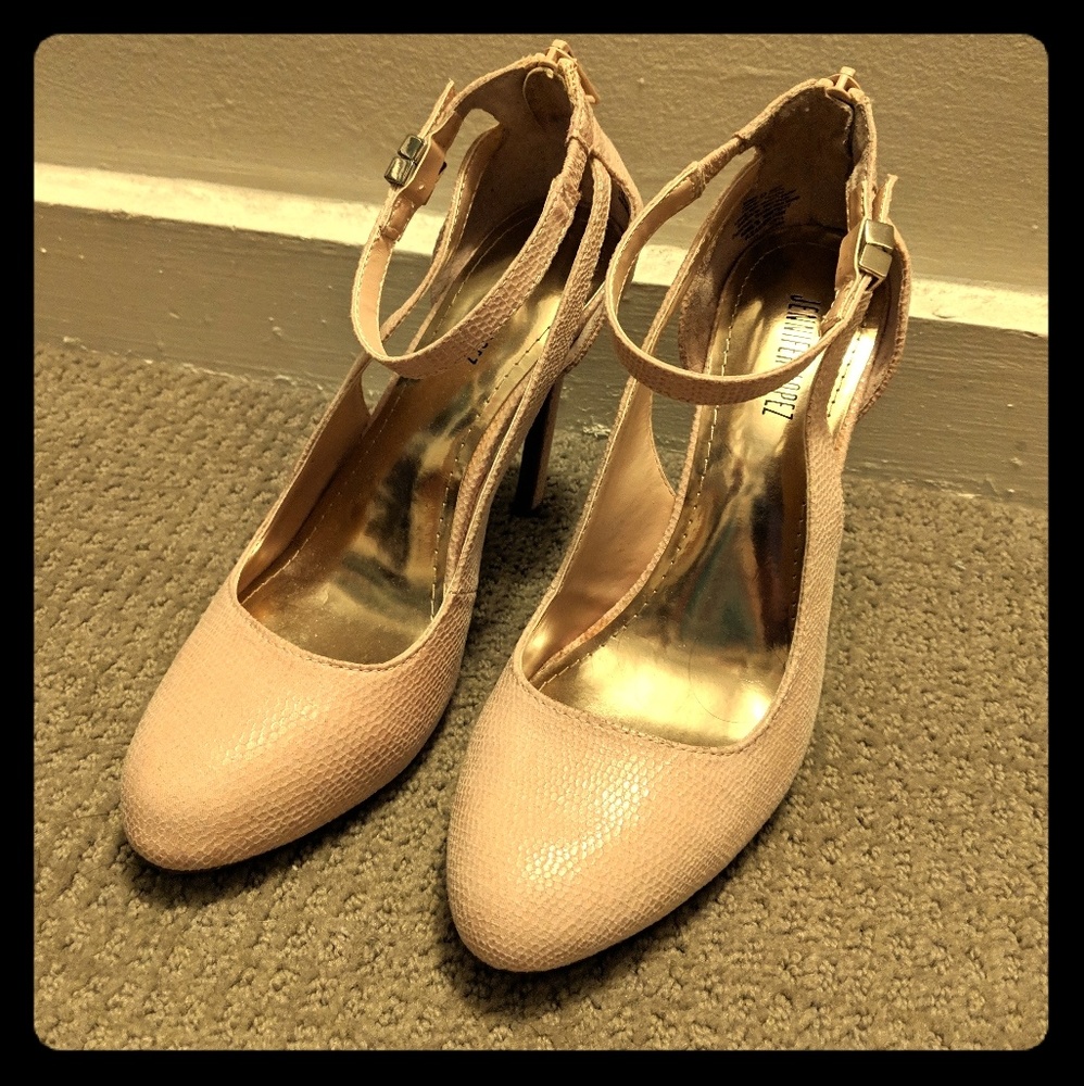 Jennifer Lopez Heels